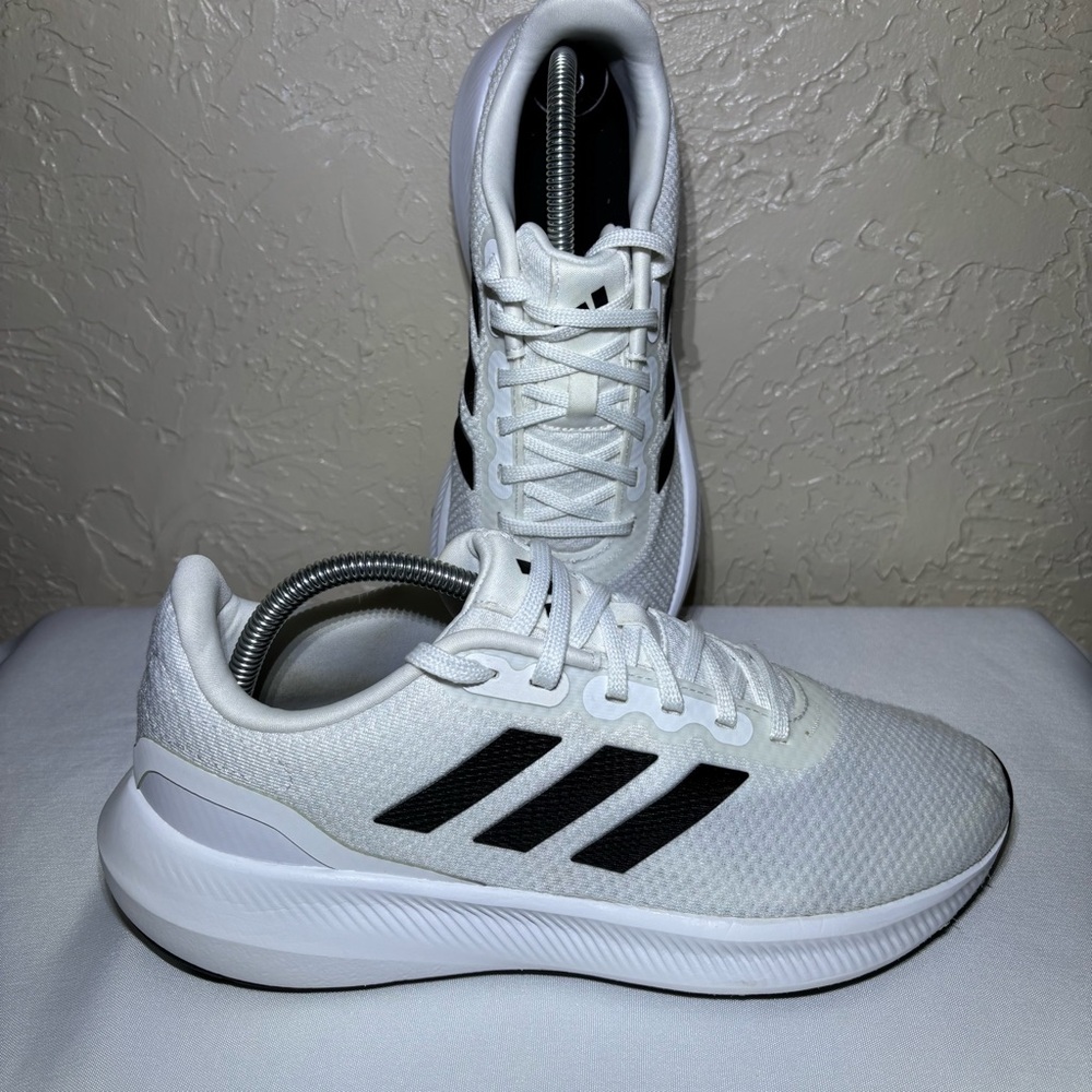 Men’s Adidas Runfalcon 3.0 running shoes Size 8